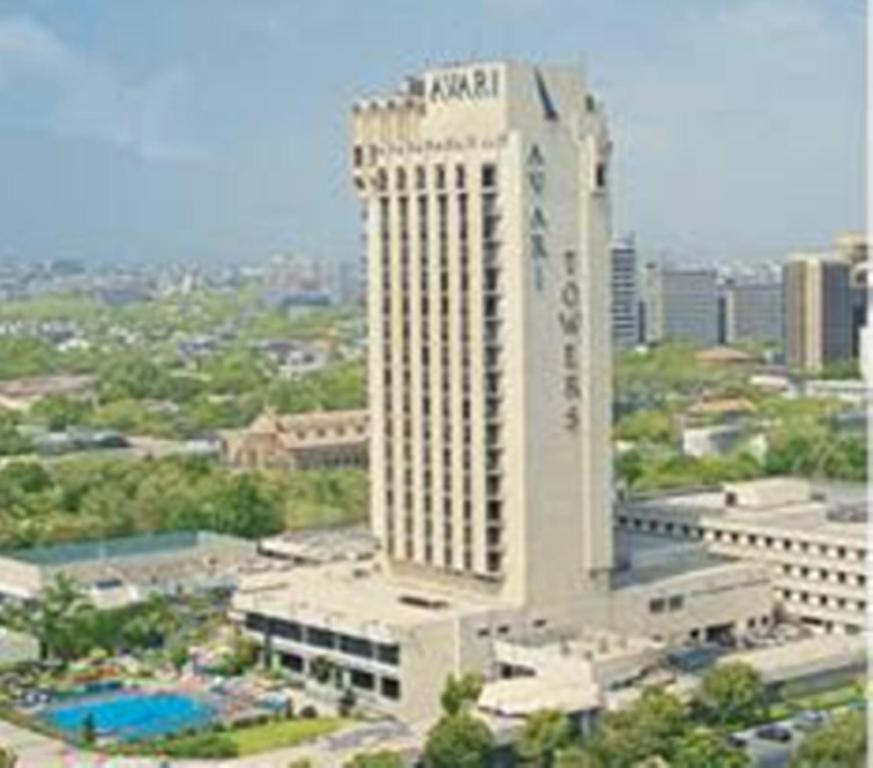 Avari Tower Karachi - main image